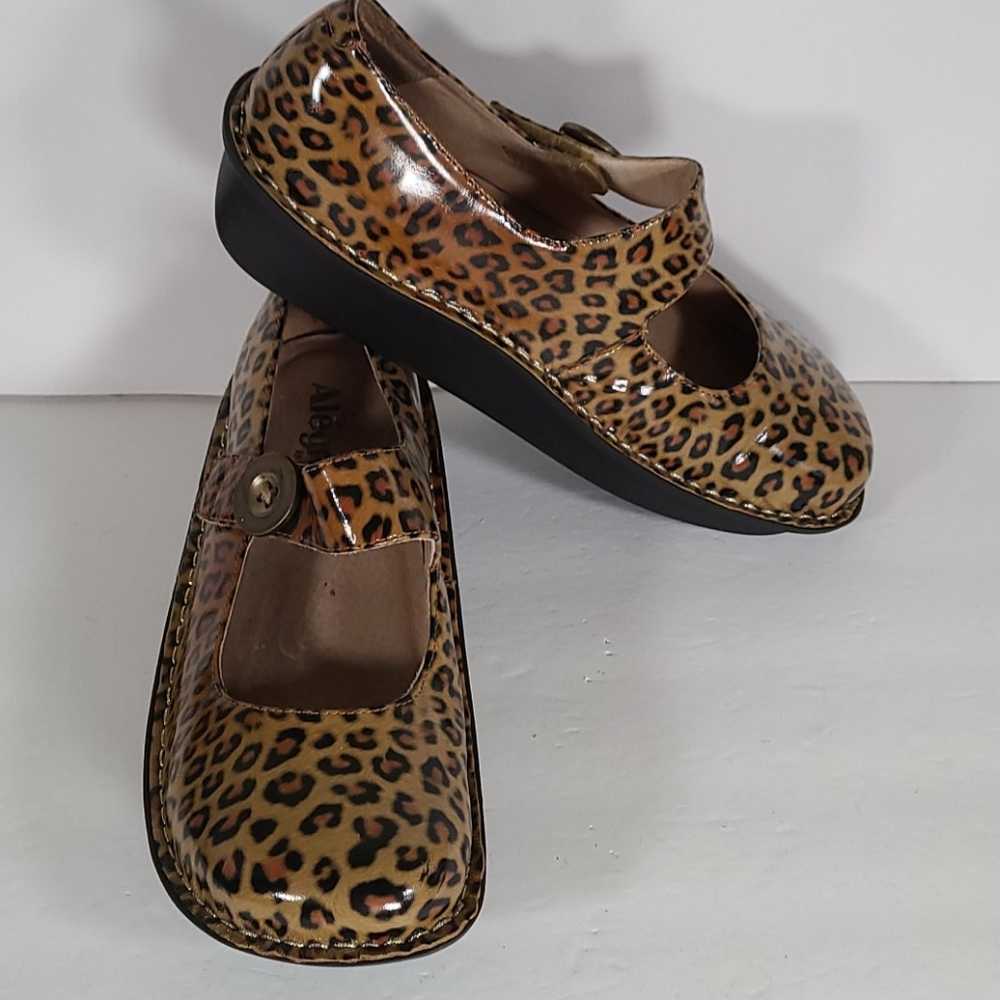 Alegria Women's Mary Janes Size 42 or 11.5 - 12